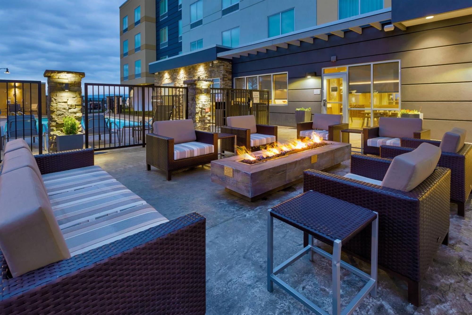 Fairfield By Marriott Inn & Suites Knoxville Airport Alcoa Exterior foto